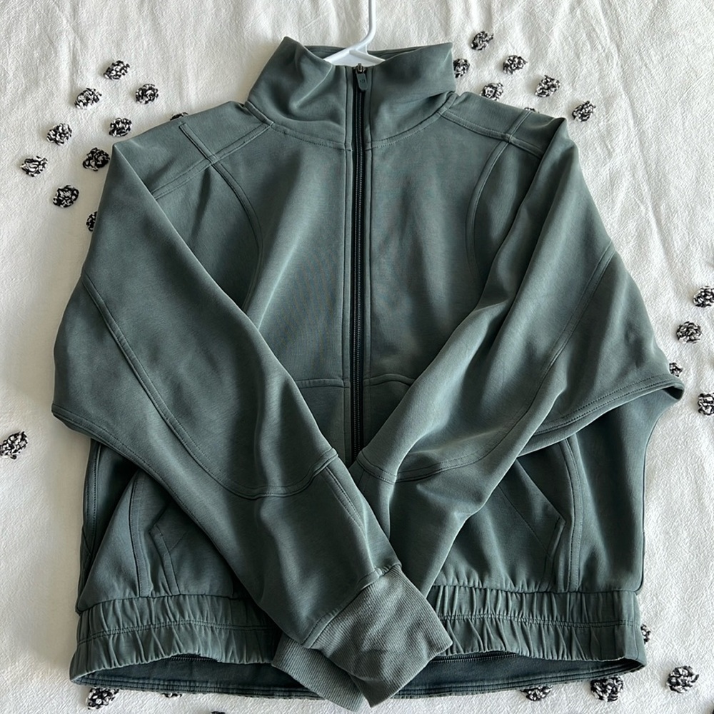 Lululemon jacket
